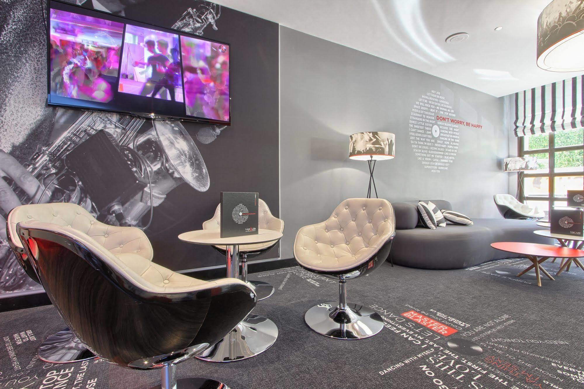 Design Place D’italie Parijs